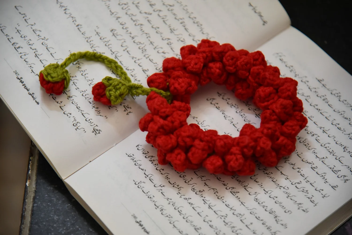All-red floral gajray